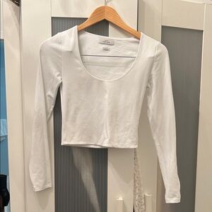 Babaton White Long Sleeve Crop Top
